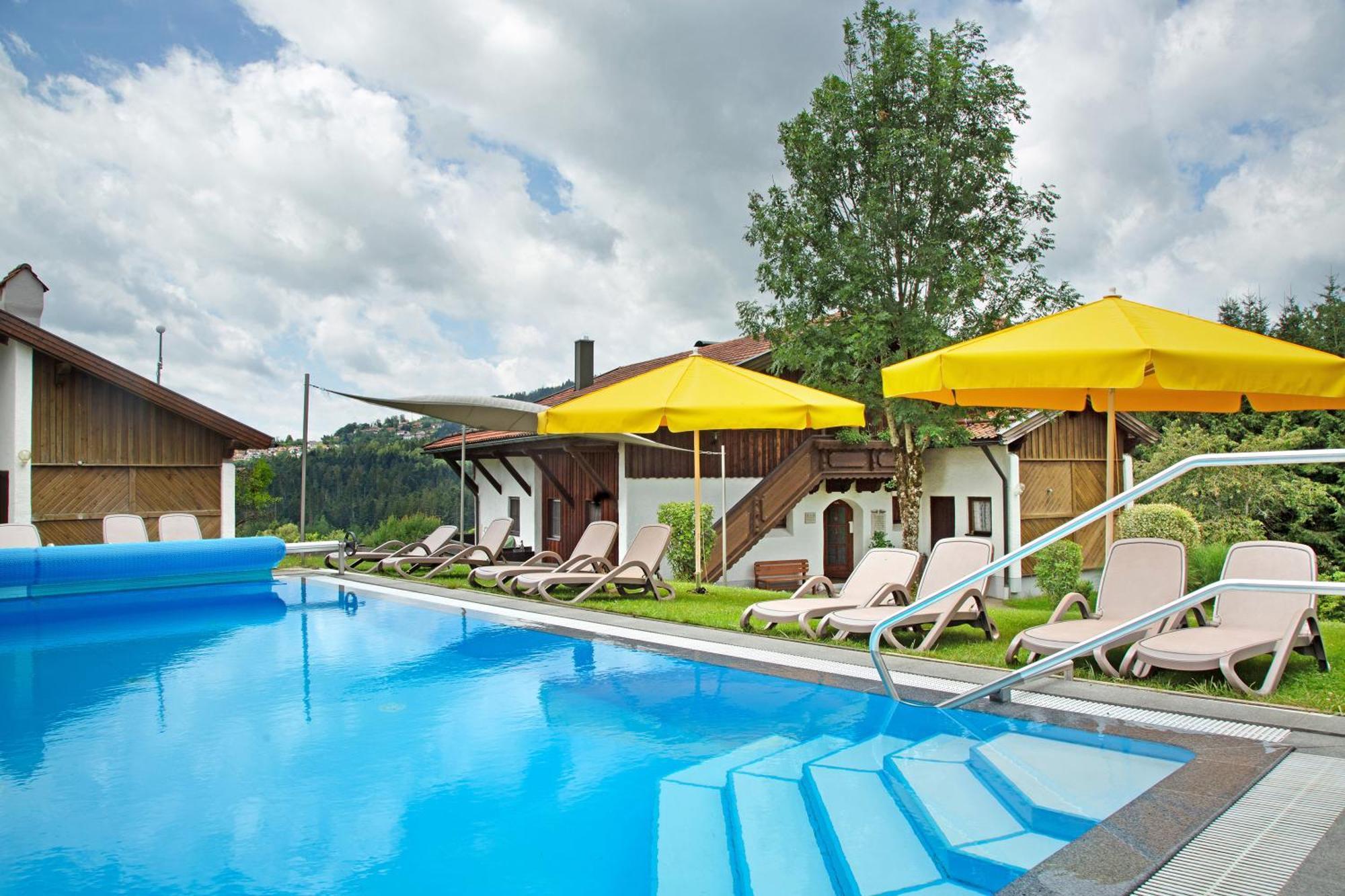 Komfortwohnung Mit Pool Und Sauna เฮาเซนแบร์ก ภายนอก รูปภาพ